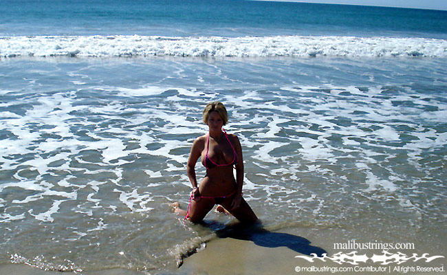 Wendy in a Malibu Strings bikini in Mexico.