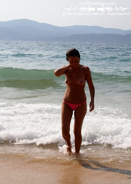 Maria S in a Malibu Strings bikini in Italy.